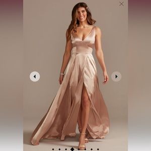 NWT David’s Bridal Gown